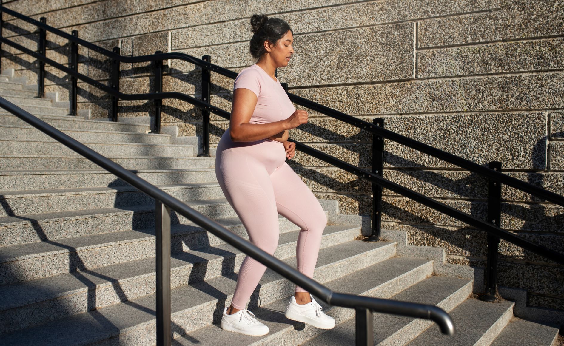“Calça de lipedema” realmente funciona ou é perigosa? Médicos explicam