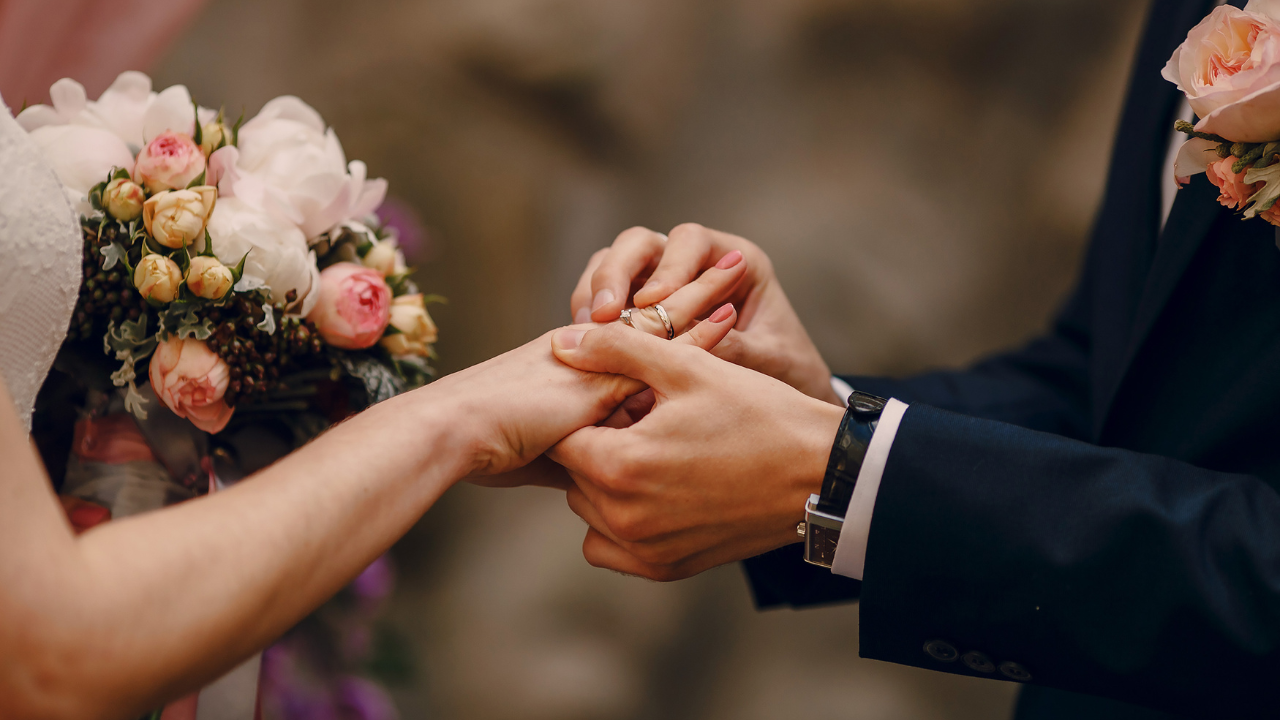 Microcasamento: por que cada vez mais casais estão escolhendo festas menores