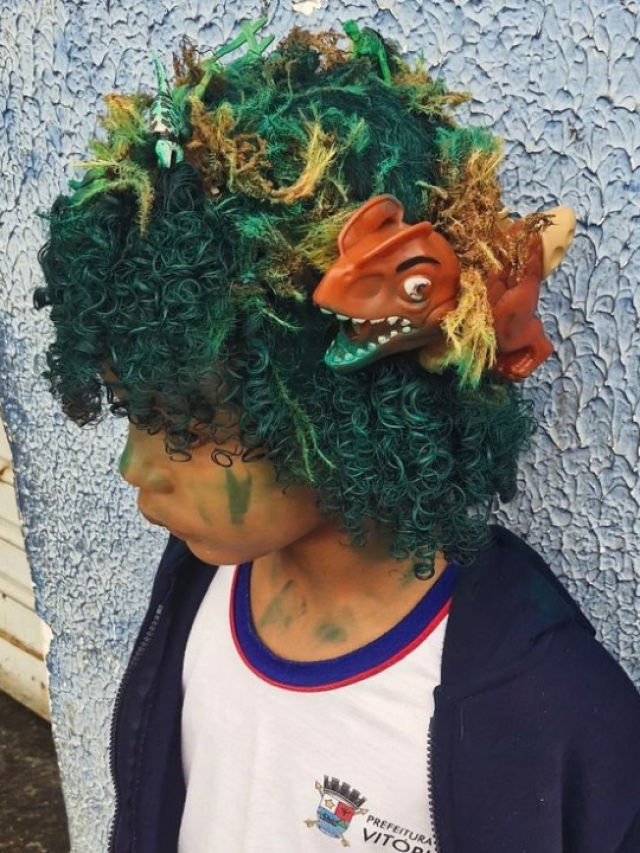 Capa de: Cabelo maluco: 6 penteados para valorizar os cachinhos das crianças